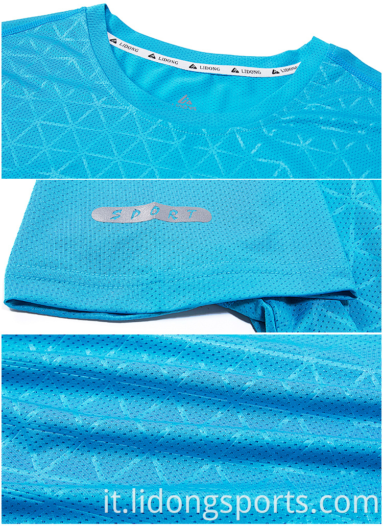 Produttore di Guanghzou Sport Sport unisex a secco rapido Sport Sport Shirt Blank
